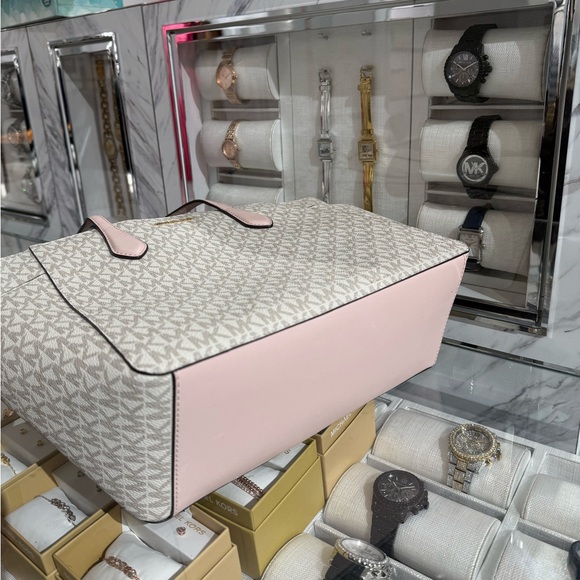 MICHAEL KORS Marilyn Medium Signature Logo Tote Bag - Picture 5 of 8